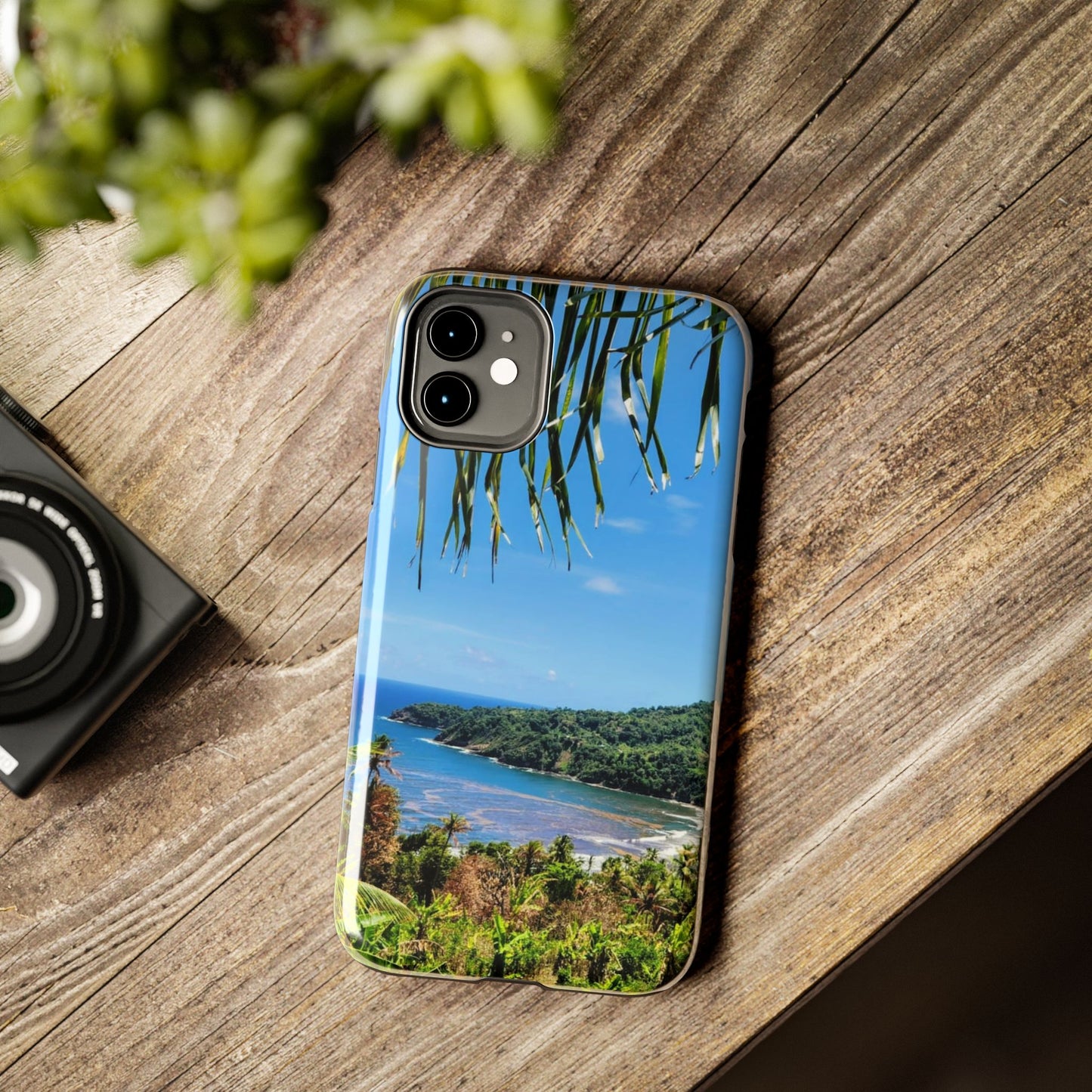 Nature-inspired tropical iphone and Samsung phone cases perfect for summer. Ideal for beach trips, vacations,