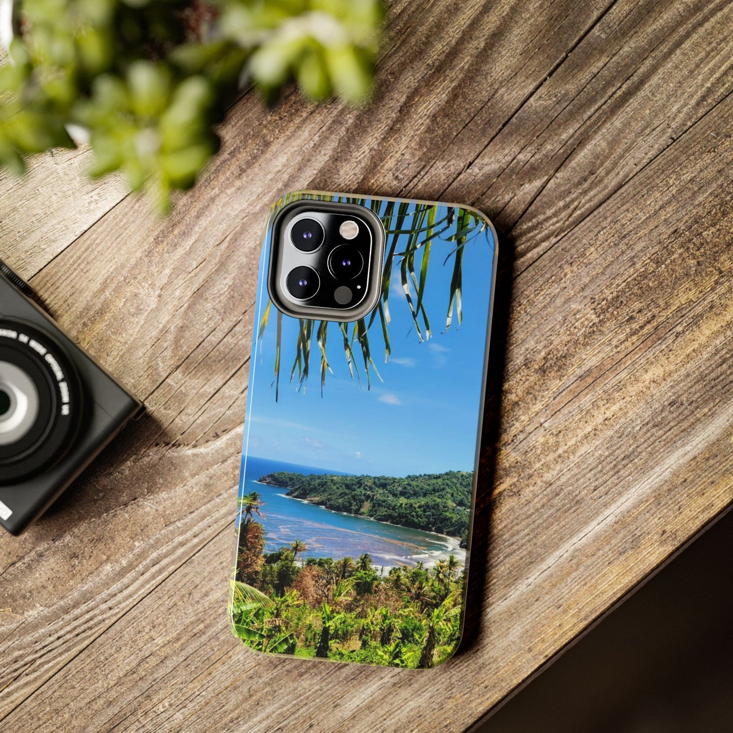 Nature-inspired tropical iphone and Samsung phone cases perfect for summer. Ideal for beach trips, vacations,