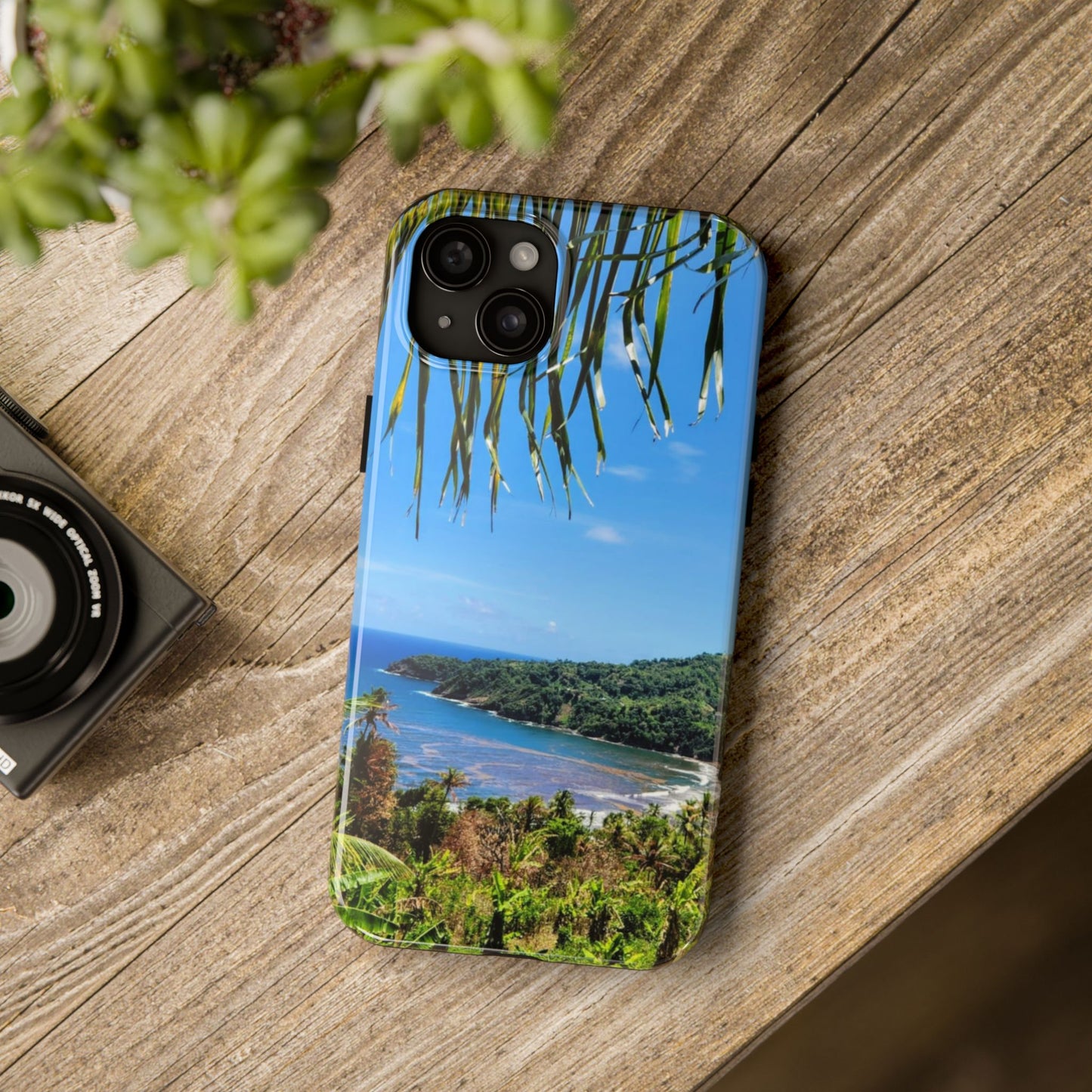 Nature-inspired tropical iphone and Samsung phone cases perfect for summer. Ideal for beach trips, vacations,