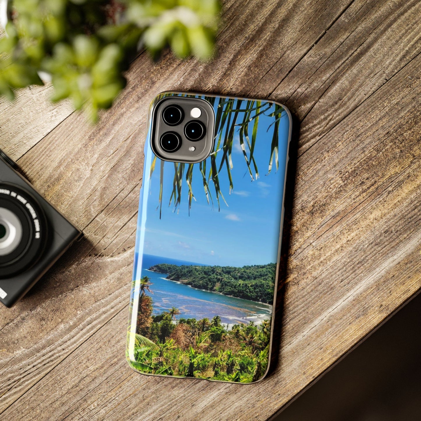 Nature-inspired tropical iphone and Samsung phone cases perfect for summer. Ideal for beach trips, vacations,