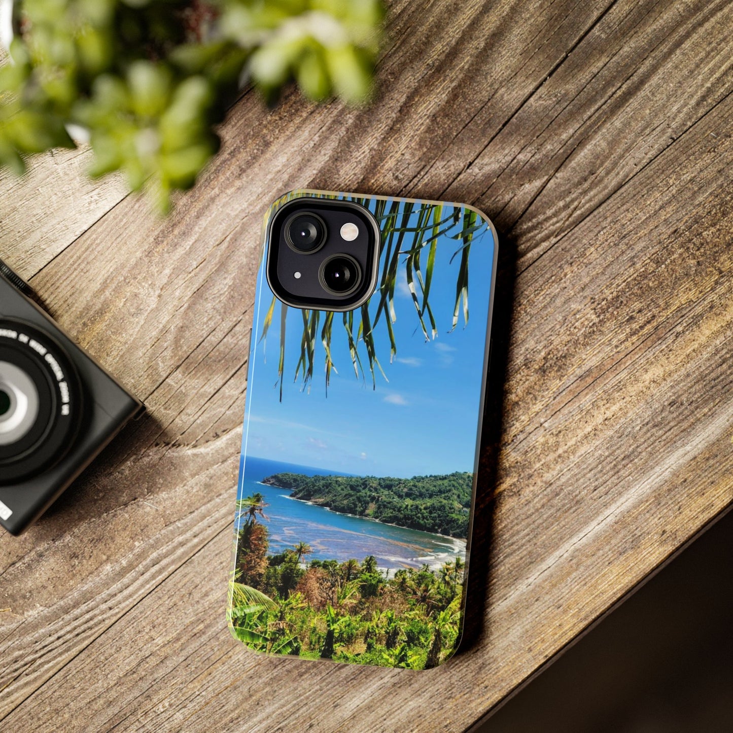 Nature-inspired tropical iphone and Samsung phone cases perfect for summer. Ideal for beach trips, vacations,