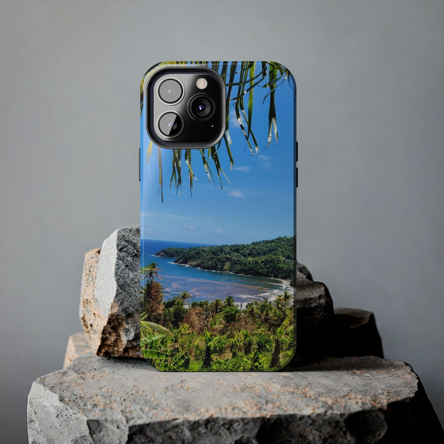 Nature-inspired tropical iphone and Samsung phone cases perfect for summer. Ideal for beach trips, vacations,