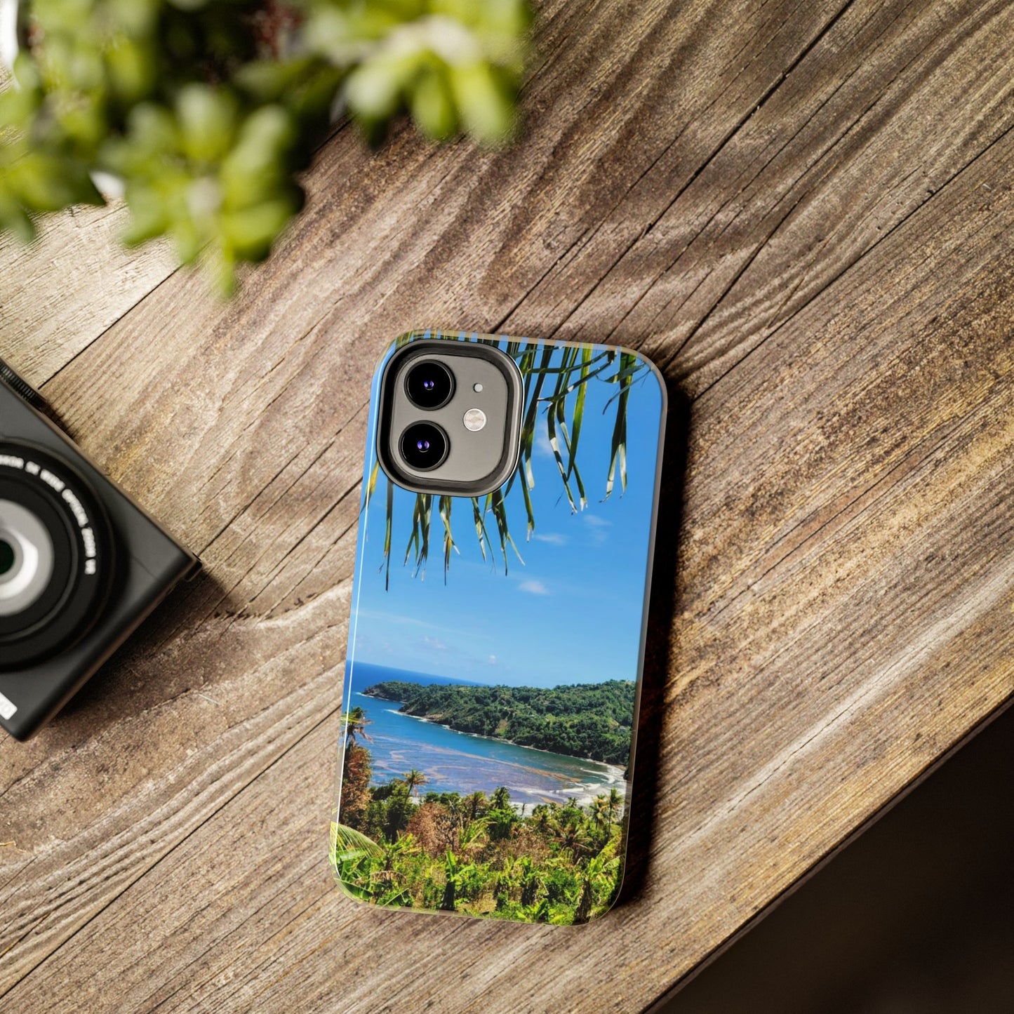 Nature-inspired tropical iphone and Samsung phone cases perfect for summer. Ideal for beach trips, vacations,