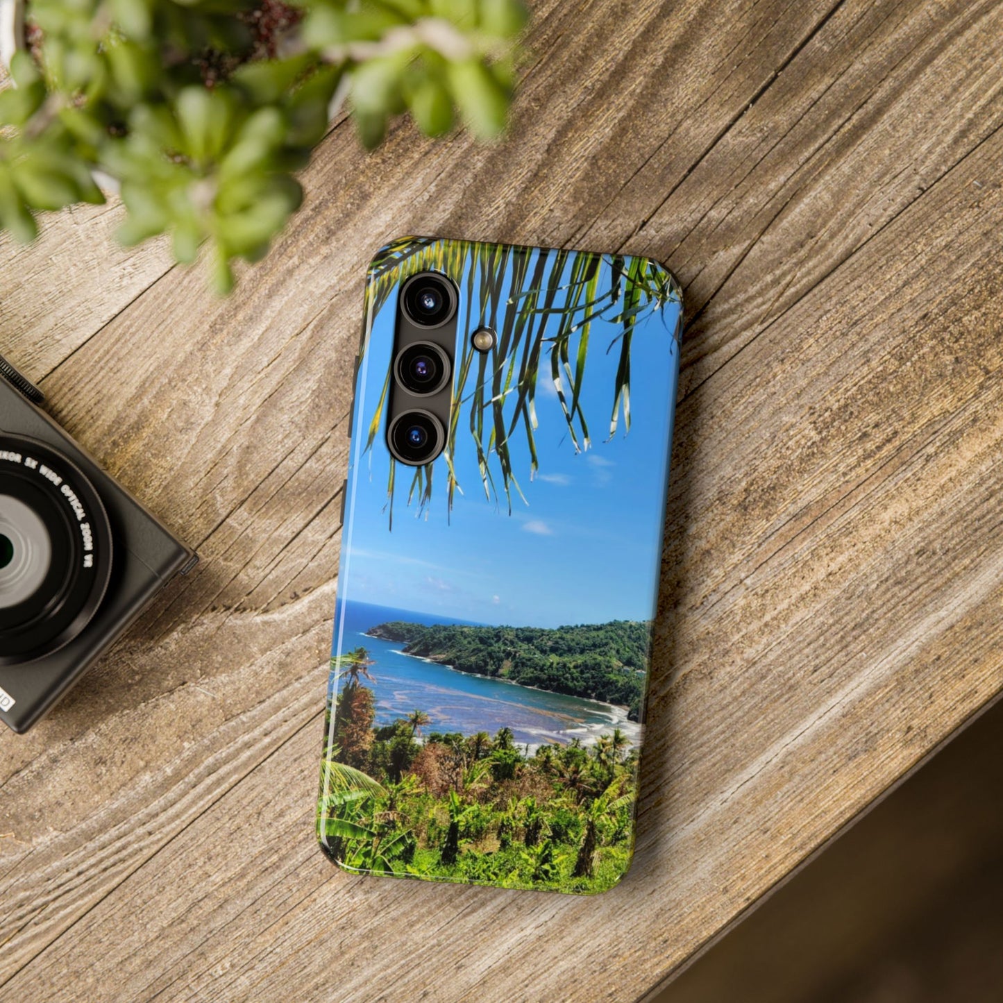 Nature-inspired tropical iphone and Samsung phone cases perfect for summer. Ideal for beach trips, vacations,