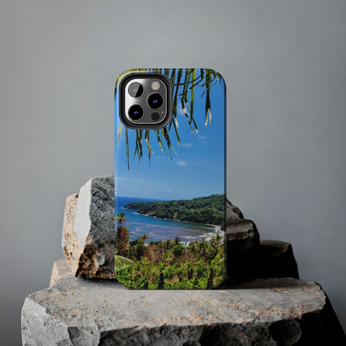 Nature-inspired tropical iphone and Samsung phone cases perfect for summer. Ideal for beach trips, vacations,